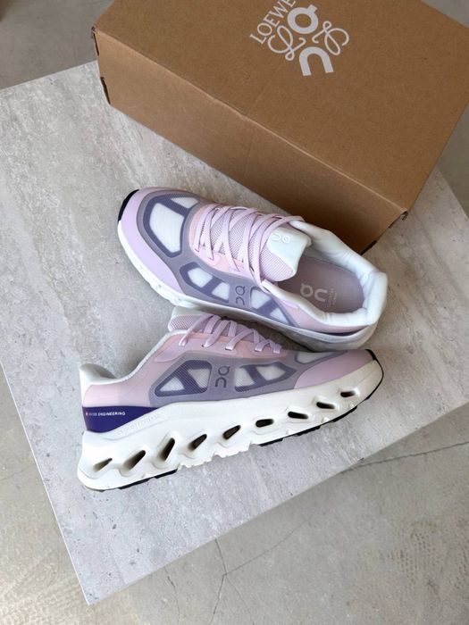 Жіночі спортивні кросівки On Cloudtilt White Violet