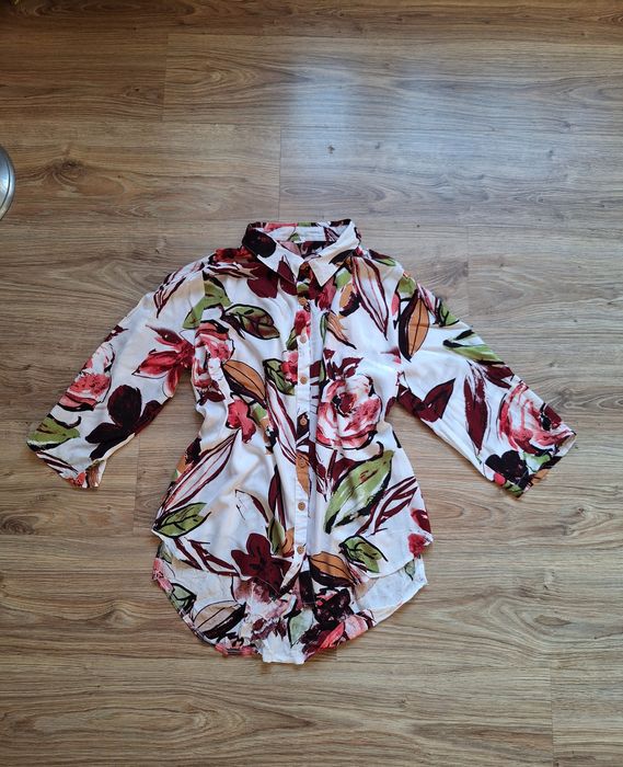 Świetna biała koszula w kwiaty Terezini wiskoza 44