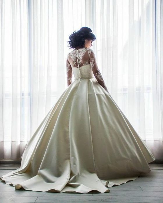 Весільне плаття ,вечірнє плаття ,Індивідуальний пошив весільних, вечір