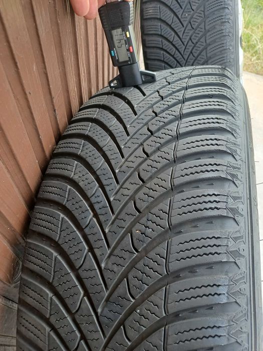 Koła zimowe 5x112 17 7J ET38 Semperit 215/55 R17  DEZENT Audi Volkswagen Skoda Seat