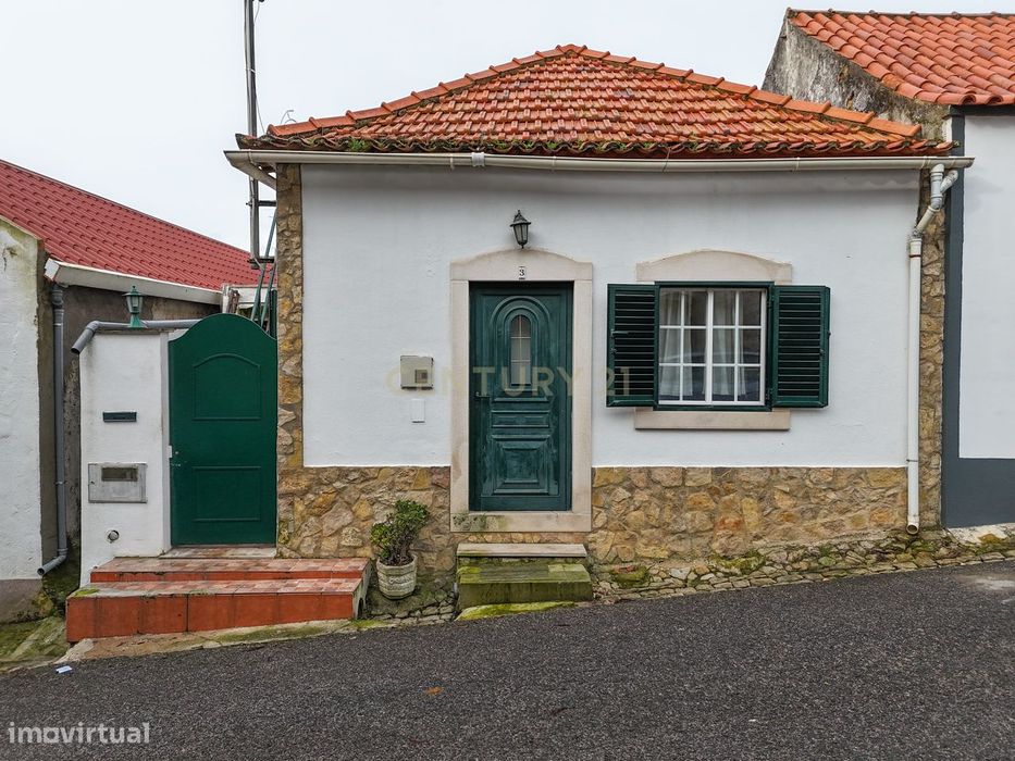 Moradia T2 em Casais Maçaricos Aldeia Gavinha Alenquer