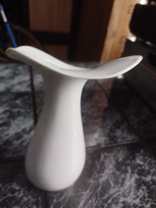 Porcelanowy wazon