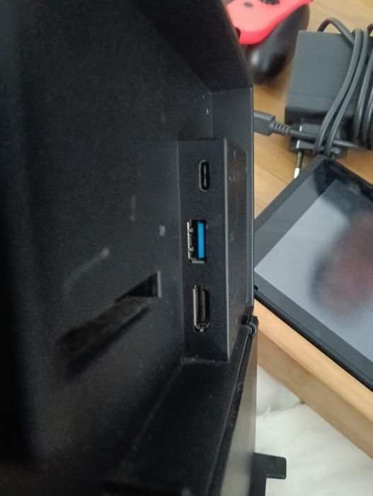 Nintendo Switch V2  em perfeito estado Único Dono