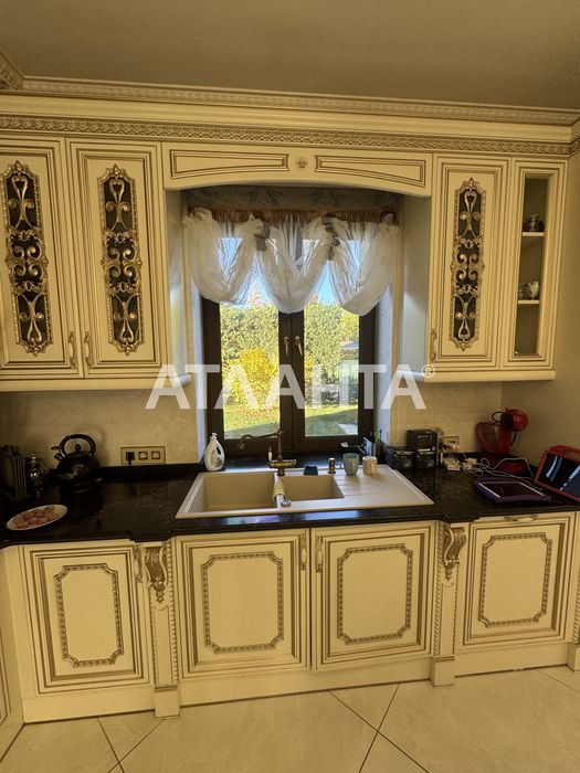 Елітний будинок у Совіньйоні —  життя преміум-класу