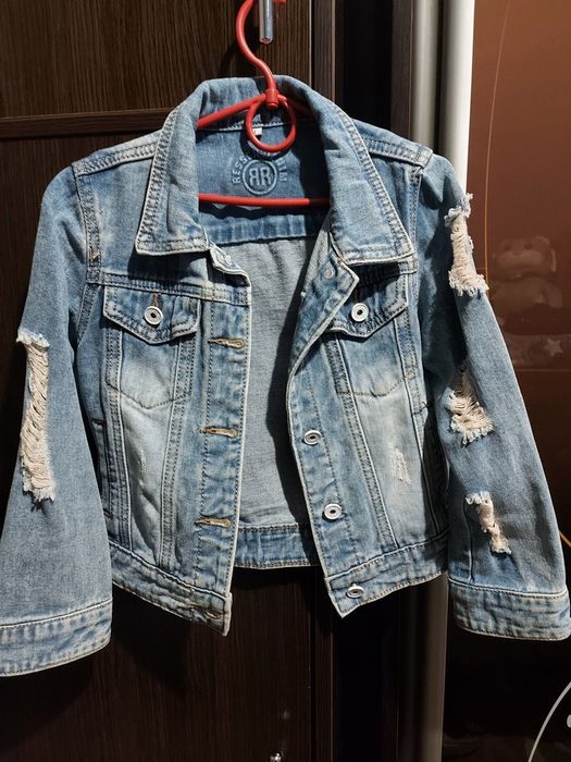 Крута джинсова куртка