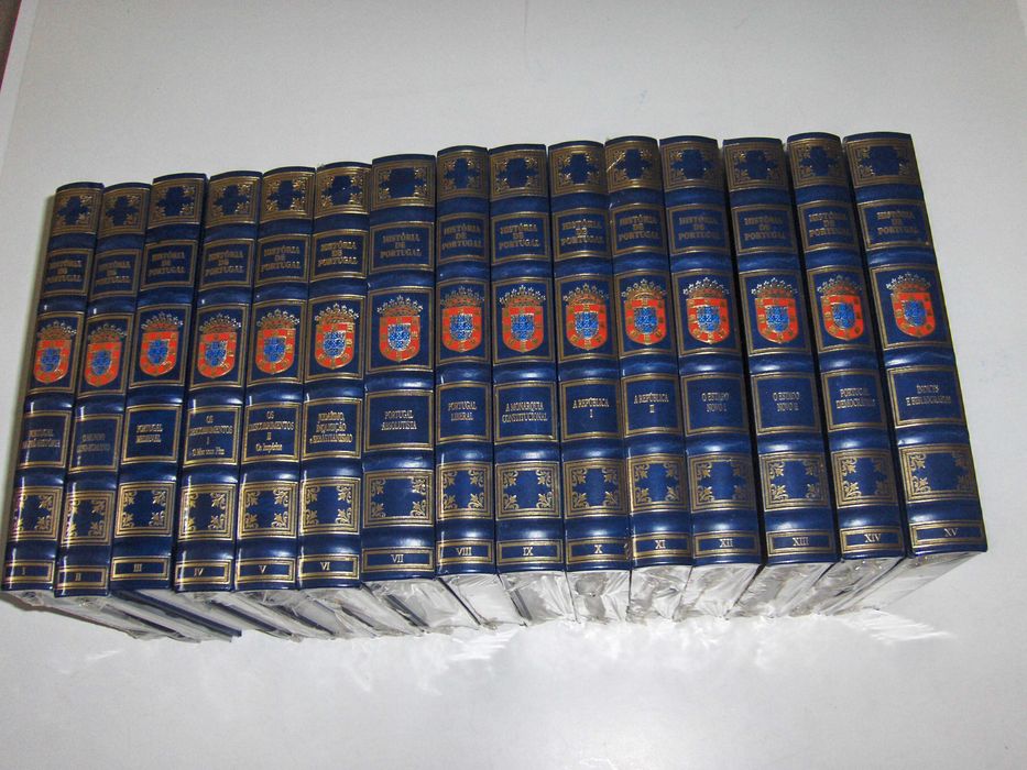 História de Portugal - 15 volumes - Livros novos, nunca folheados