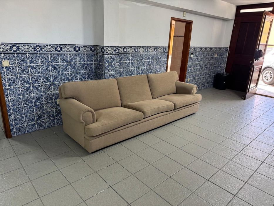 Oportunidade - Sofa com 2,70m