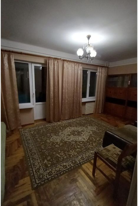 Продажа 2ой квартиры в Днепровском р-не