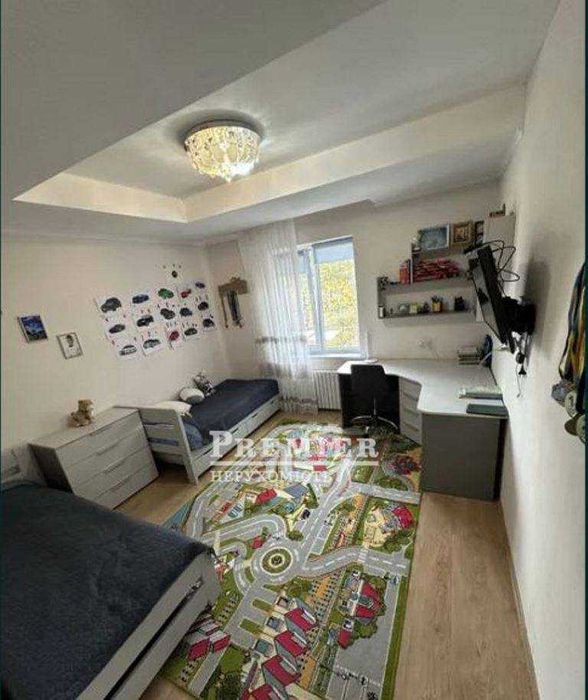 Продам дом в Нерубайском с ремонтом