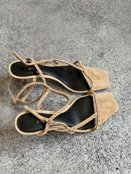 Босоніжки Zara, 38 розмір
