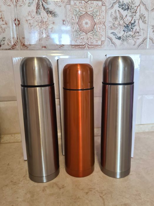 Термоси об'ємом 0,5 літри