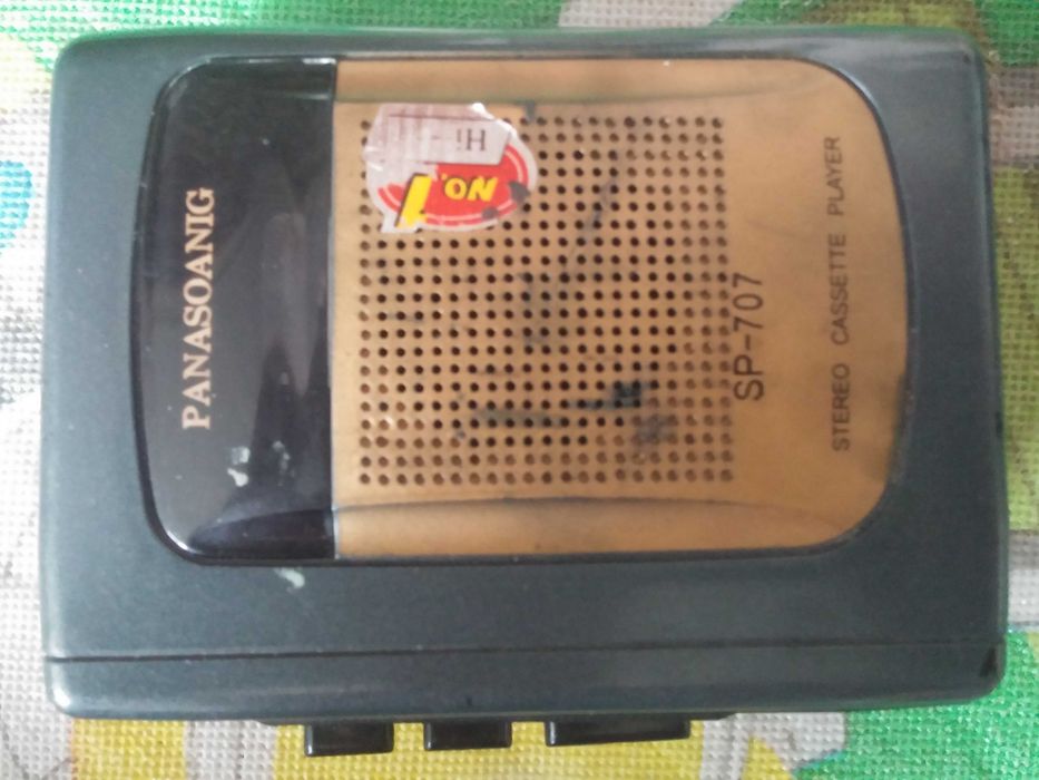 Продам плеер касетний Panasoanik.
