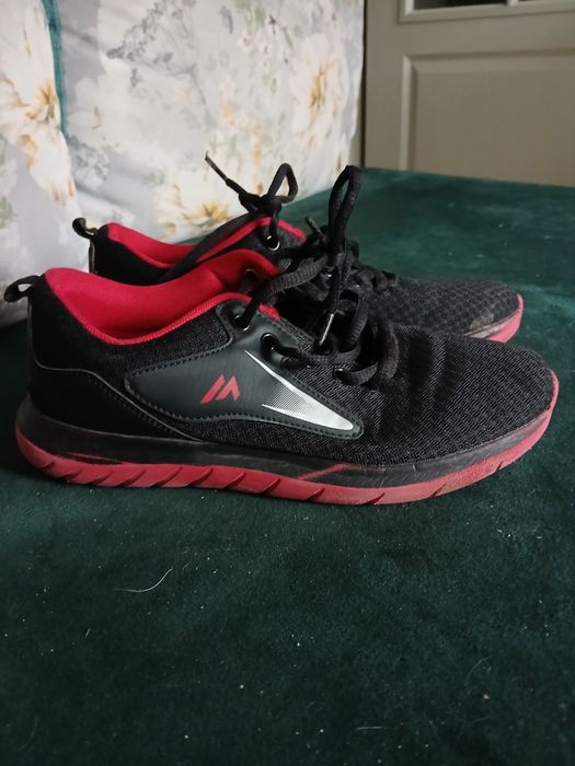 Buty sportowe Martes rozmiar 38