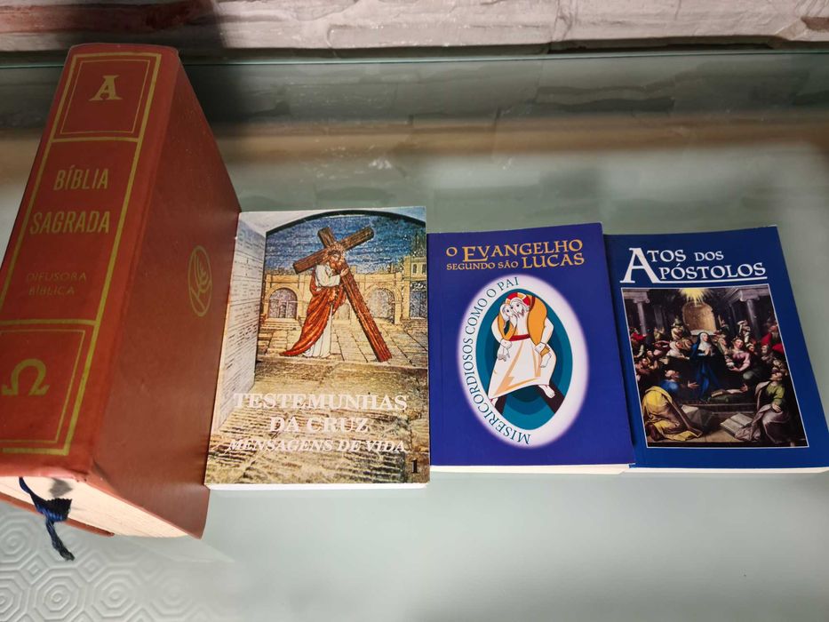 Biblia Pastoral e Outros
