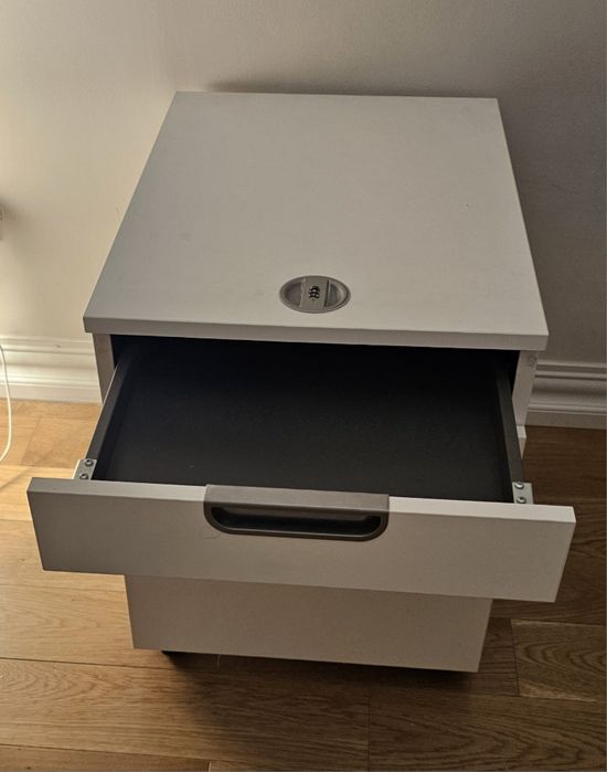 Ikea GALANT szafka / komoda na kółkach, 45 x 55 cm, biała