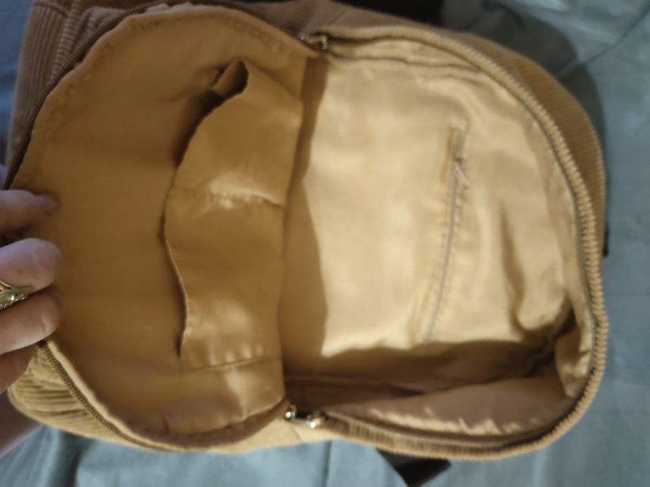 вельветовый вместительный рюкзак