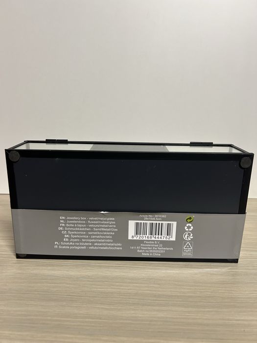 Nowa szklana szkatułka na biżuterię nr.8781
