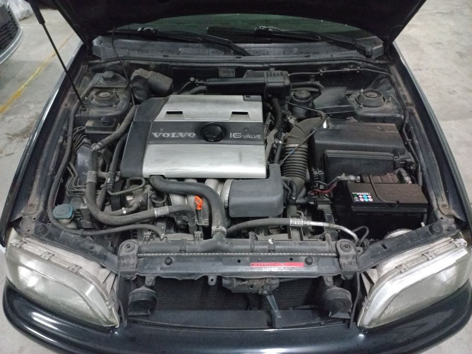 Volvo v40 1.6 de 1997 com 190.000 km's