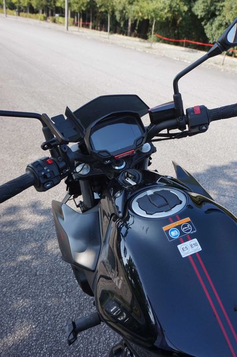 Kawasaki Z650 Akrapovic c/o Revisão