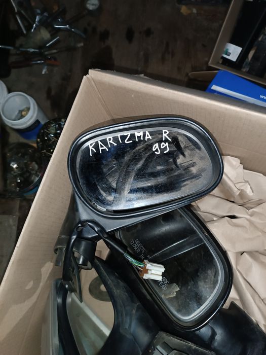 Дзеркало Mitsubishi karisma