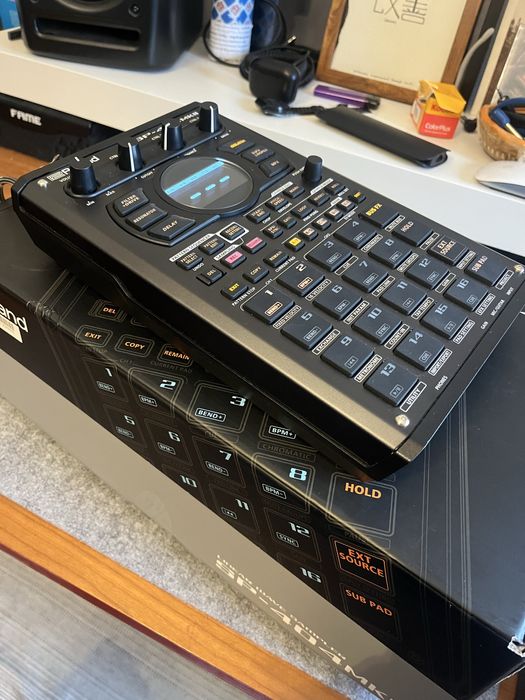 Roland SP 404 MK II