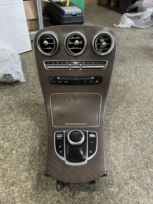 Консоль на Mercedes w213/205/253