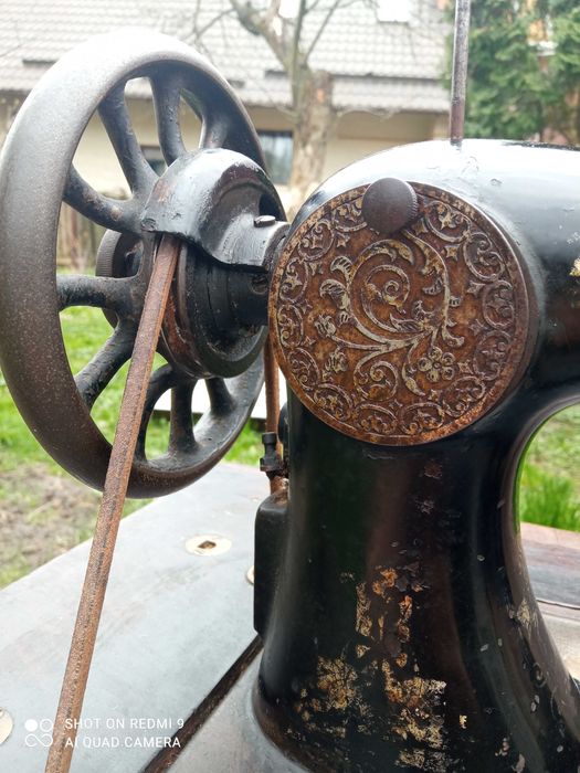 Швейна машинка SINGER