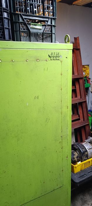 Szafa metalowa PRL