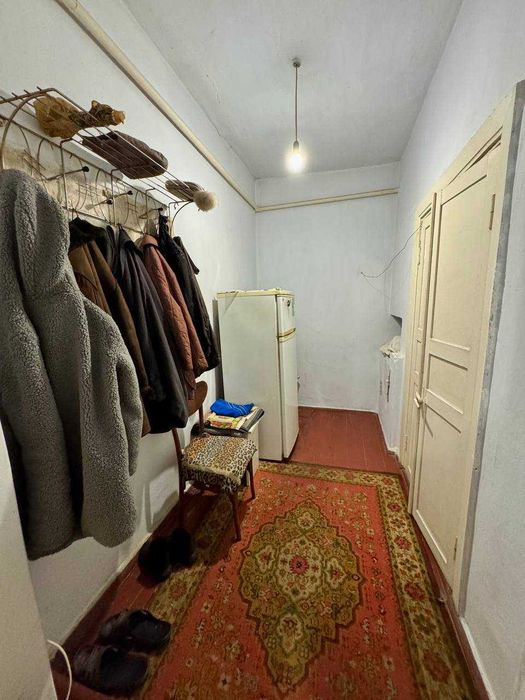 продаю частину будинку на 6й Інгульській