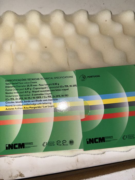 Moeda de 2€ PROOF + Moedas comemorativas