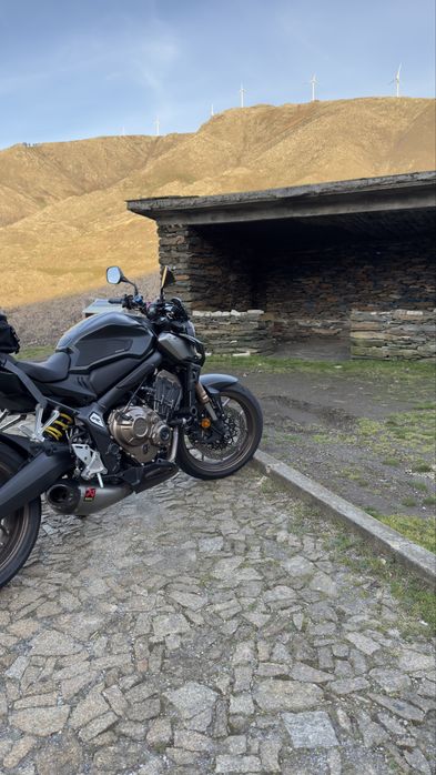Honda CB 650R Akrapovic 2022/08