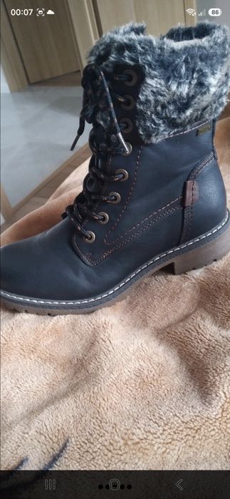 Buty damskie zimowe