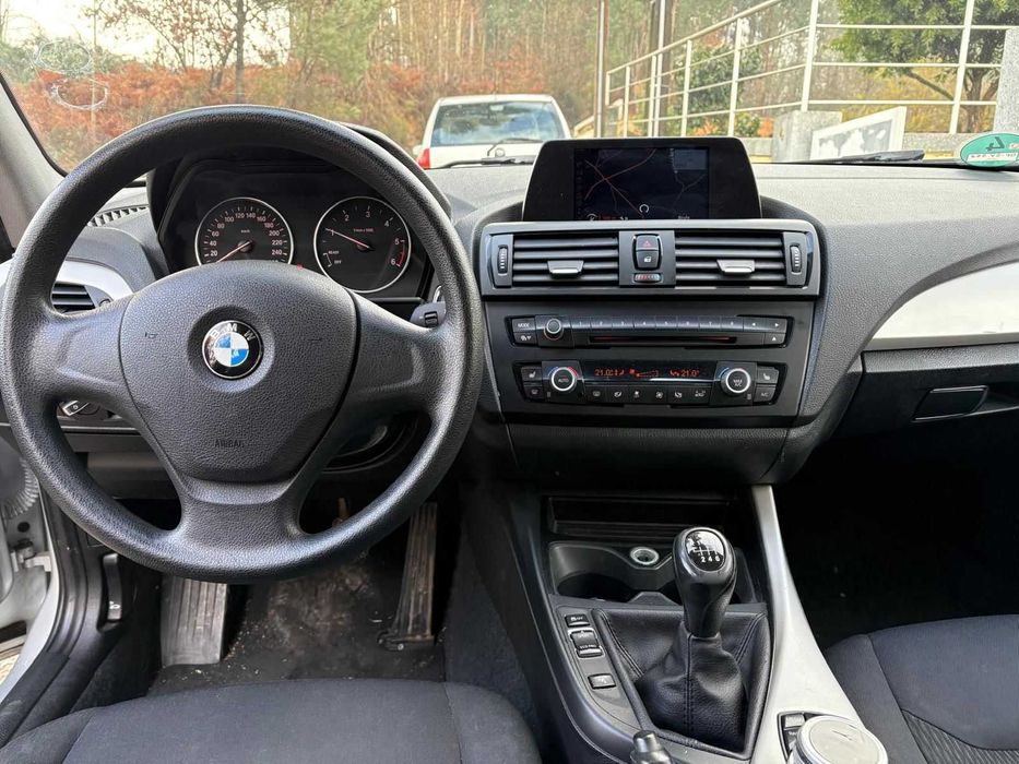 BMW Série 1 114d 2014 · 125.000km · Diesel · Tração Traseira