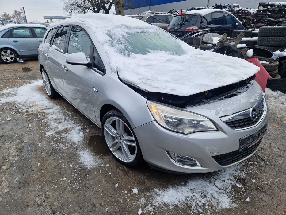 opel ASTRA J IV maska przód pokrywa silnika Z176
