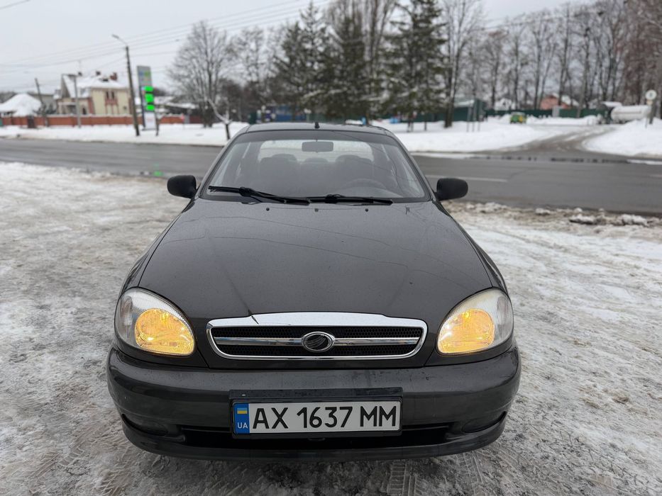 Део сенс 2012 газбензин 90т. Пробег