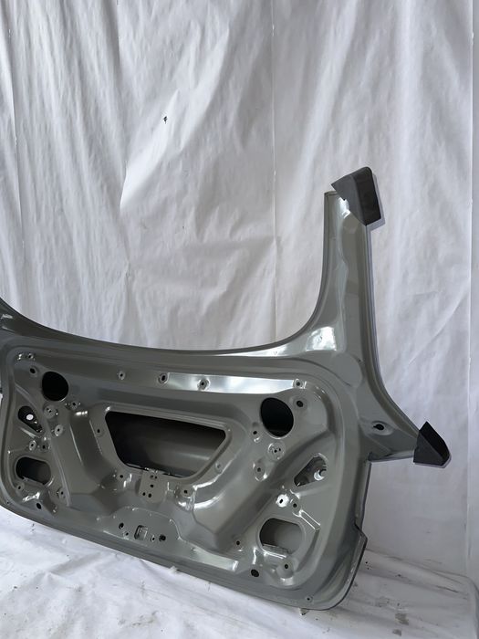 Кришка багажника, ляда Tesla 3 рест 2021 2022