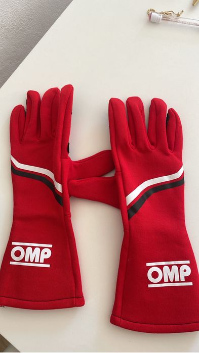 Luvas OMP novas