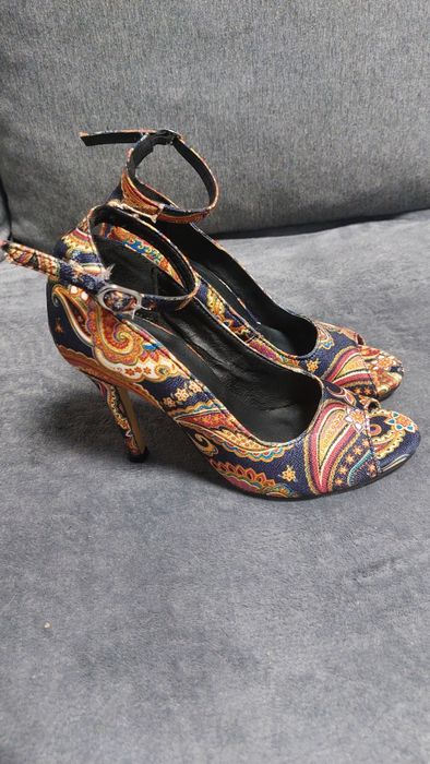 Buty Szpilki  34