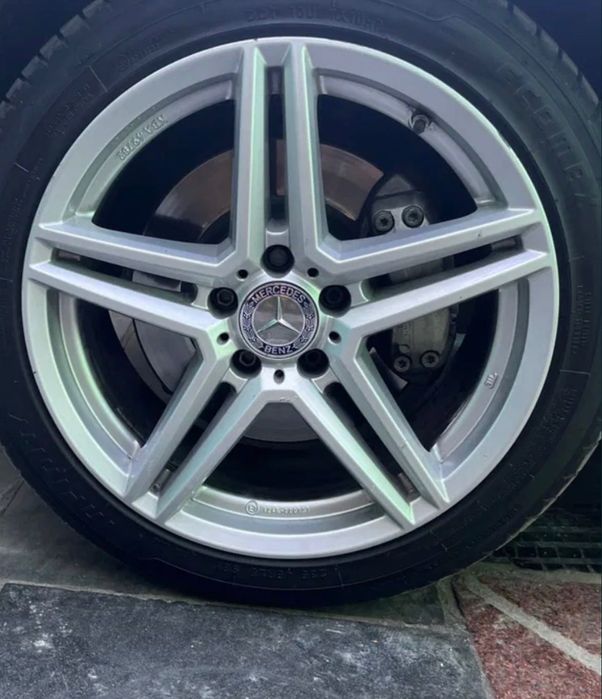 Продам диски R18 на Мерседес