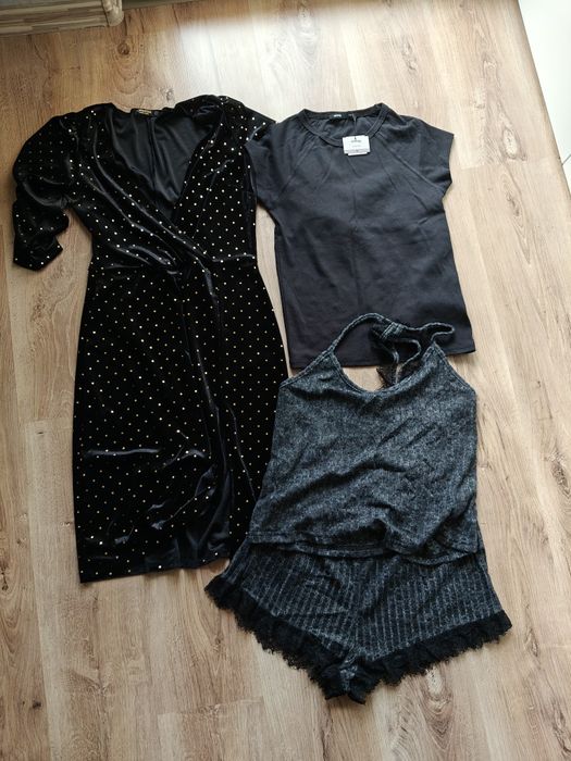 Paczka damskich ubrań. Rozmiar M-L