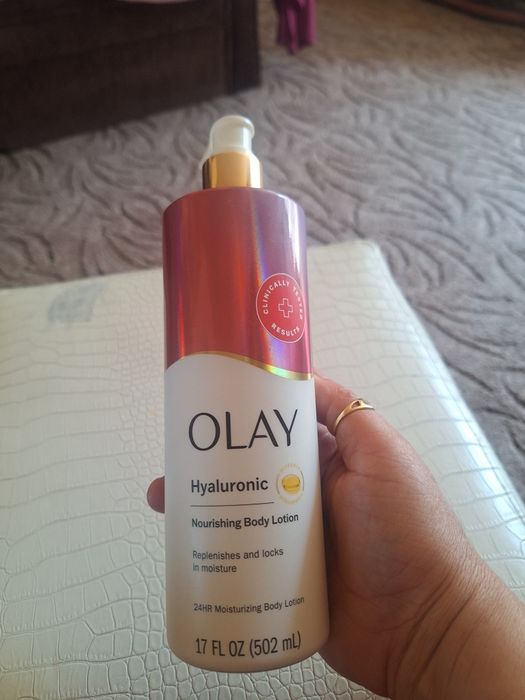Nowy Balsam do Ciała Olay Hyaluronic Nourishing Body Lotion 502 ml – Prosto z USA!