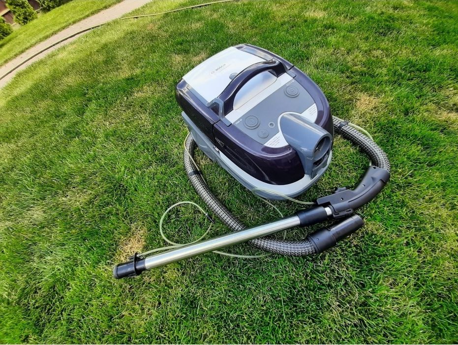 Миючий пилосос Bosch BWD 41740