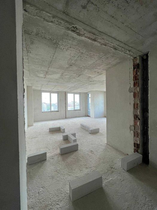 Продаж 2-кім готова до ремонту по вигідній ціні.