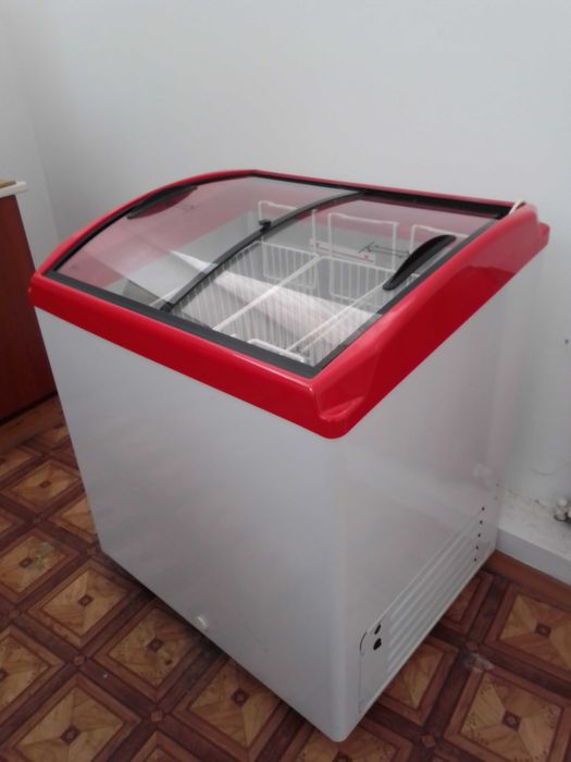 морозильний лар, камера