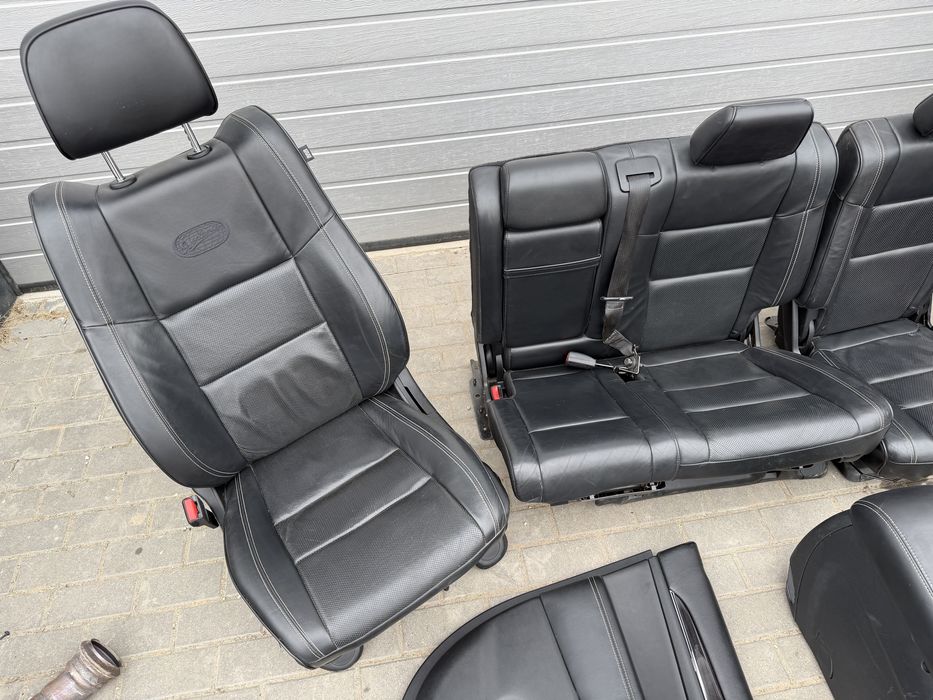 Wnetrze Jeep Grand Cherokee WK2 OVERLAND full opcja