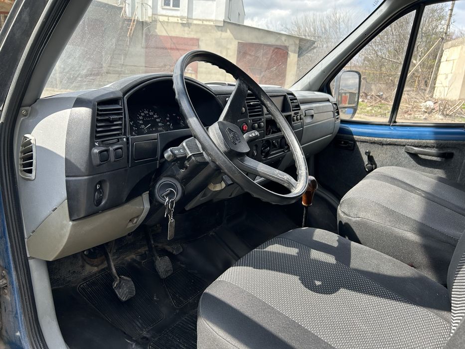 Микроавтобус ГАЗель 2705