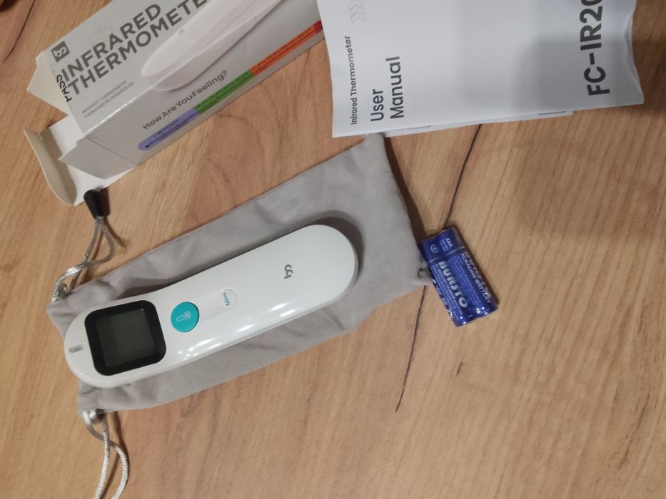 Termometr bezdotykowy elektroniczny nowy