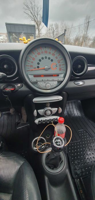 легковий автомобіль
