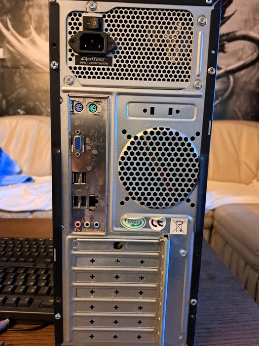 Komputer COLORSit Intel Celeron 2x2.4GHz, RAM 4GB, HDD 80+160, Win10x64