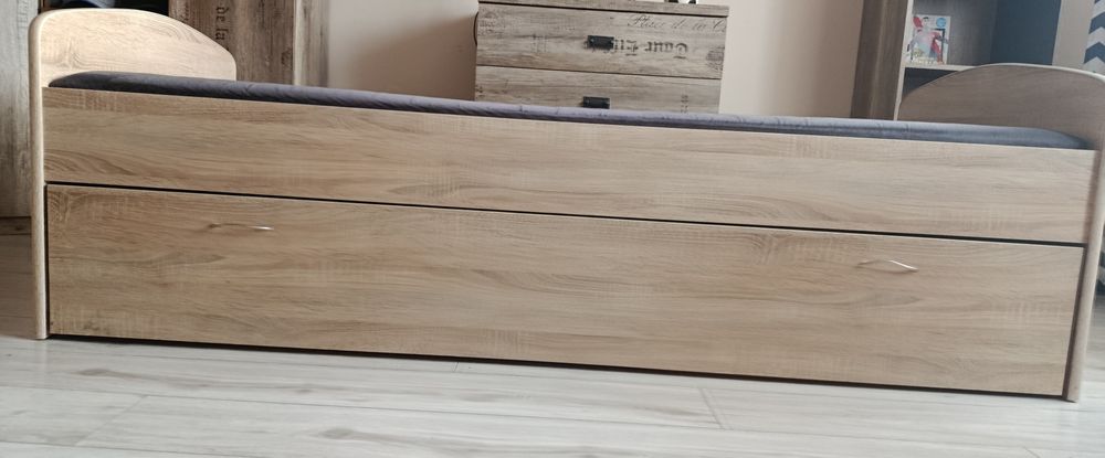 Łóżko młodzieżowe rozsuwane